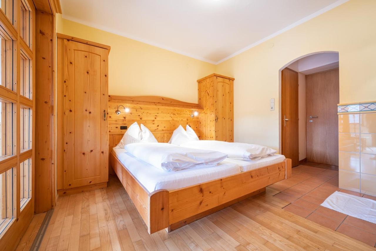 Mayer - Wirtshaus Und Dorfhotel Sankt Martin am Grimming Kültér fotó