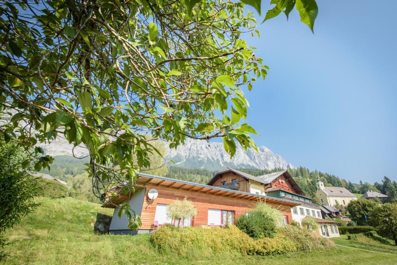 Mayer - Wirtshaus Und Dorfhotel Sankt Martin am Grimming Kültér fotó
