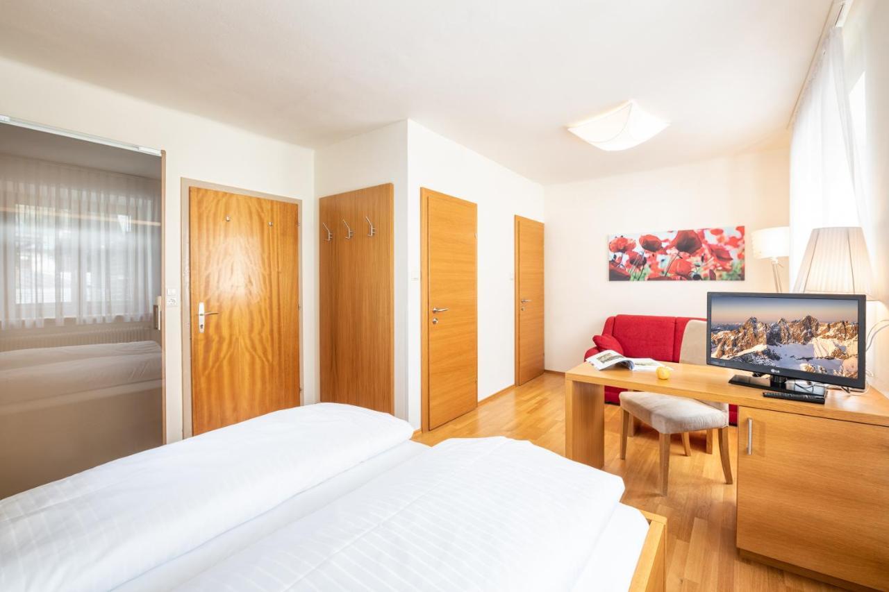 Mayer - Wirtshaus Und Dorfhotel Sankt Martin am Grimming Kültér fotó